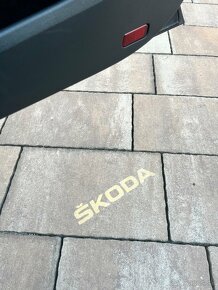 Škoda Octavia SPORTLINE Combi 2.0 TDI SCR DSG - 20