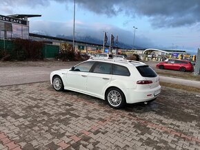 Alfa Romeo 159 2.4 JTDm Ti Automat - 20