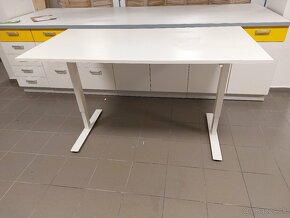 TROTTEN Stôl nastaviteľná výška, biela, 120x70 cm - 2