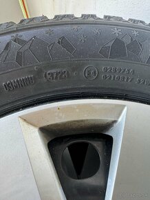 Sada nových zimných pneu 215/60 R16 snímače tlaku - 2