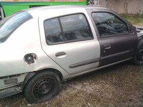 Rozpredam Renault clio 2 a thaliu - 2