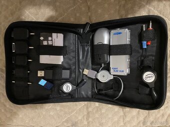 TravelKit - Cestovateľská sada príslušenstva k notebookom - 2