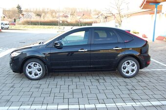 Ford Focus 1.4 16v - 2