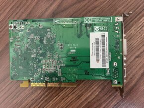 Ati Radeon 7000 32MB Agp - 2