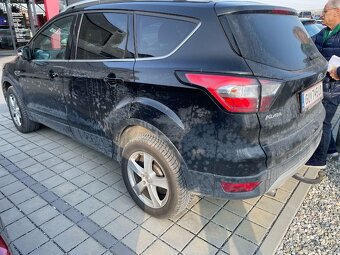 Ford Kuga 1.5Tdci Titanium 4x2 - 2