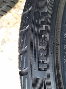 225/40 r18 zimne pneumatiky pirelli - 2