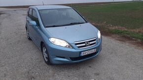 Honda frv 1.7 benzin 92kw - 2