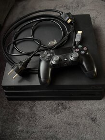 PS4 PRO 1TB - 2