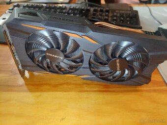 GIGABYTE GTX 1050 Ti 4GB - 2