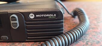 Motorola DM3401 UHF - 2