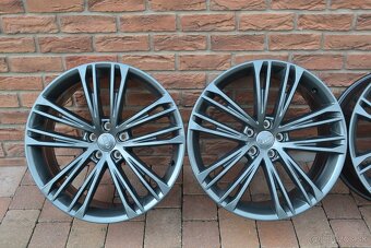 5x112 R20 Original Audi A7 / S7 4k8 Hlinikove disky Antracit - 2