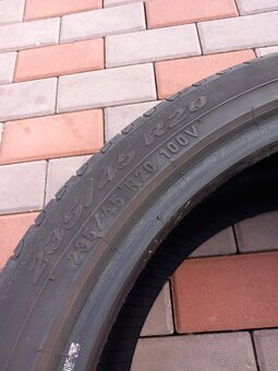 235/45 r20 letne - 2