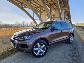 Volkswagen Touareg II 3.0 V6 TDI 240k Bluemotion Technology - 2