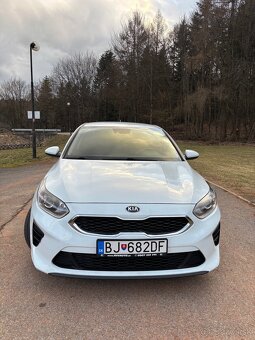 Kia Ceed 1.4 Silver - 2