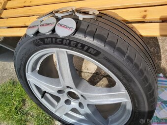 Pneu Michelin 225/45 ZR17 94Y na diskoch Dezent 7J 5x112 R17 - 2