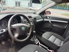 Octavia combi 2 bdk 2.0tdi 103kw - 2