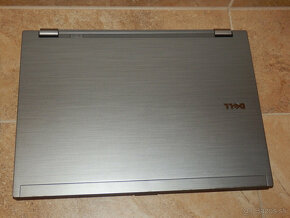 Dell Latitude E6410 s dokovacou stanicou - 2