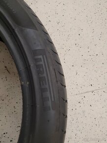 Predám letnú pneumatiku PIRELLI PZERO 265/40 R21 - 2