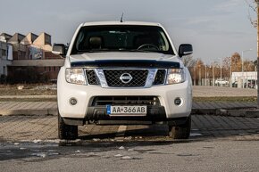 Nissan Navara DoubleCab 2.5 dCi XE Long - 2