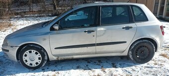 Fiat Stilo na náhradné diely. - 2