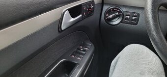 Volkswagen touran 2,0tdi BMM - 2