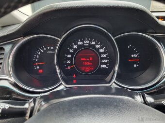 Predám Kia Ceed 1,6 Gdi Platinum 99Kw r.v.07/2018 - 2