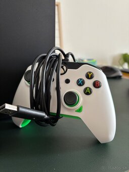 Xbox Series X s bohatým príslušenstvom - 2