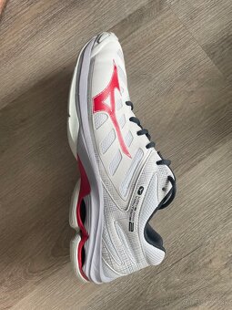 Mizuno Wave Voltage 2 – indoor topánky na predaj 🔥 - 2