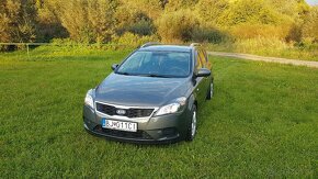 Kia Ceed Combi SW - 2