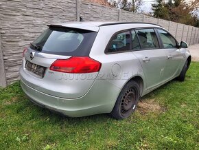 OPEL INSIGNIA ROZPREDAM - 2