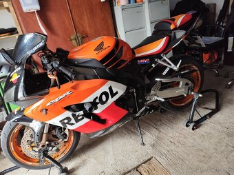 HONDA CBR1000rr REPSOL - 2