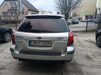 Subaru outback 2,5 lpg - 2