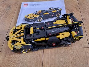 Lego technic č.42151 bugatti - 2