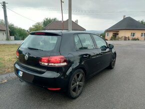 Predam VW golf 6 2.0tdi 81kw 2009 - 2