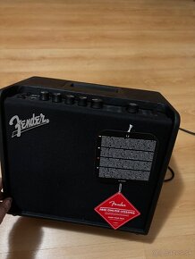 Fender - 2