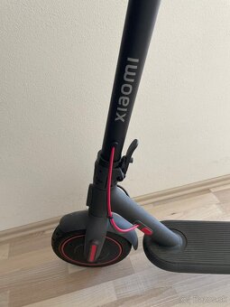 XIAOMI ELECTRIC SCOOTER 4 PRO - 2