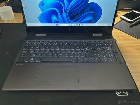 HP ENVY x360 convertible - prasknuté sklo - 2