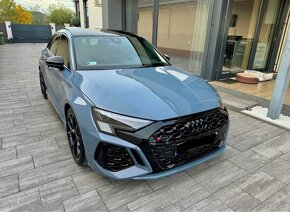 Audi RS3 Sportback 55 TFSI quattro - 2