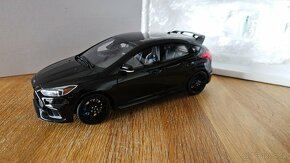 Ford Focus RS mk3 OttOmobile 1:18 - 2