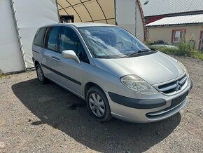 Citroen C8 2,0 16V RFN 100KW prodám nahradní díly - 2