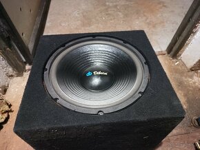 Subwoofer do auta - 2