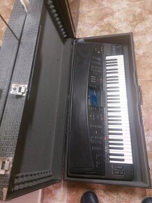 Synťak Yamaha PSR 7000 - 2