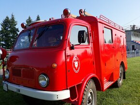 Tatra 805 hasičský automobil+plná hasičská výbava+striekačka - 2