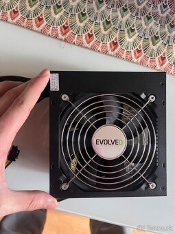 Evolveo 550w zdroj - 2