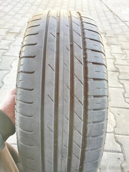 195/65r15 - 2