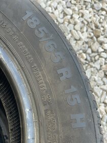 185/65 R15 - 2