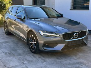 Volvo V60 D4 Business Pro 197PS AT8 r. 2021 - 2