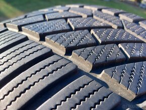 245/45 r18 zimne pneumatiky - 2