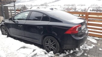 Volvo S60 - 2