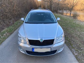 Skoda octavia 2 lift 153tisic km 9/2012 - 2